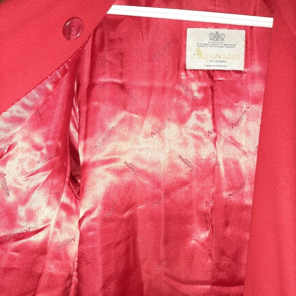 VINTAGE AQUASCUTUM OF LONDON CANADA RED - Picture 4 of 9